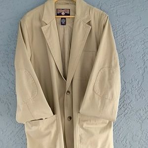 Duluth brand jacket cargo and security pockets.